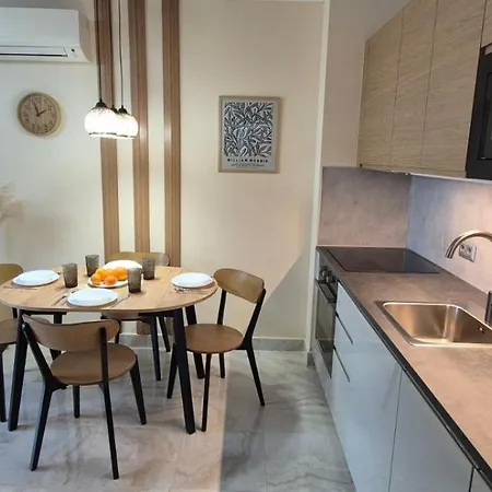 Aurelia Vip Apartman *