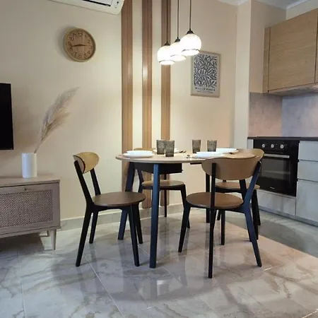 Aurelia Vip Apartman *